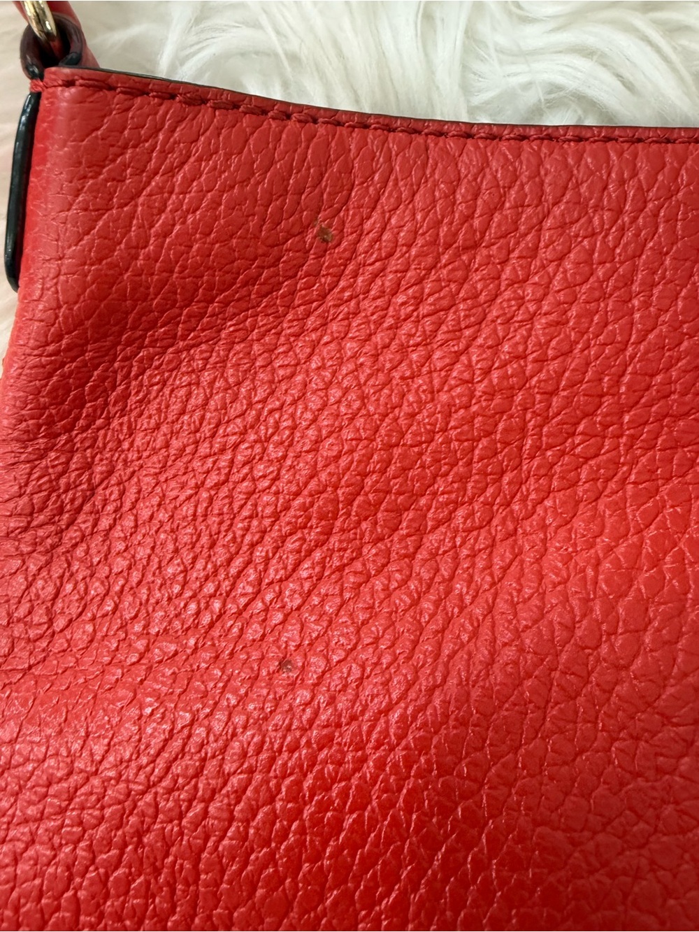 Kate Spade New York Southport Avenue Cora Red Pebbled Leather Crossbody Bag - Picture 7 of 8
